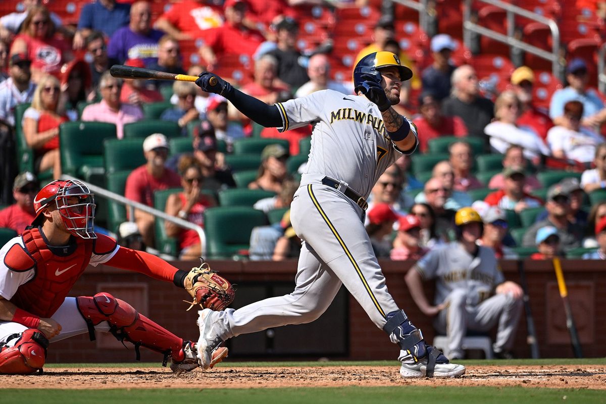 Houston Astros make their first splash in free agency