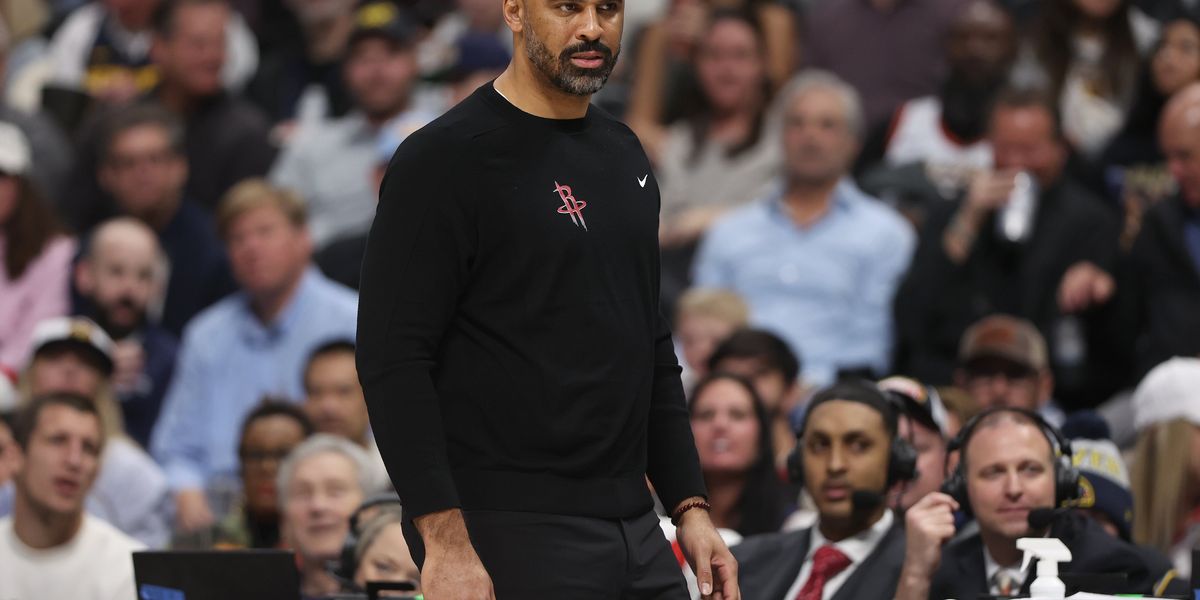 Rockets season producing head-scratching enigma for coach - SportsMap