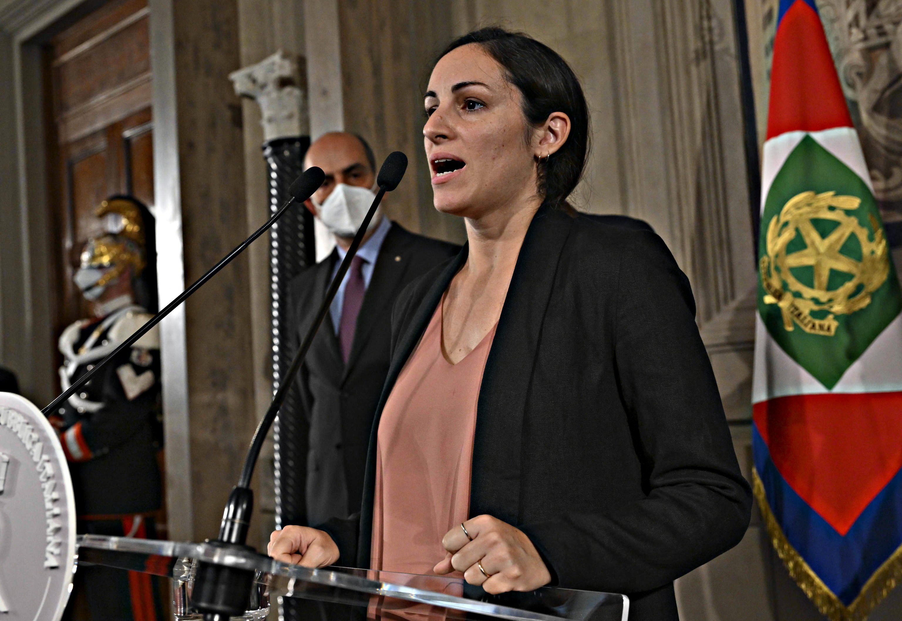 I Verdi perdono ancora i pezzi. La coportavoce: «C’è sessismo»