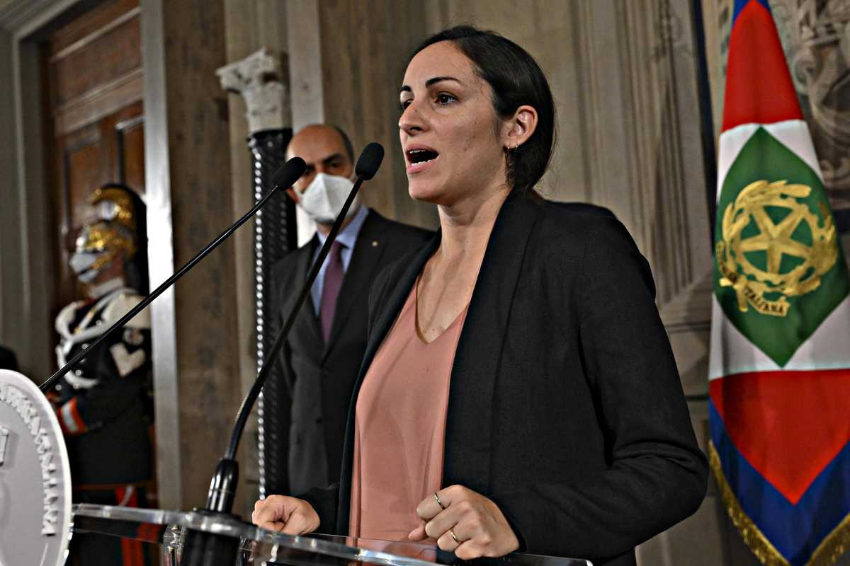 I Verdi perdono ancora i pezzi. La coportavoce: «C’è sessismo»