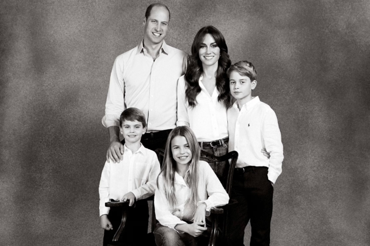 royal family, william and kate's christmas card, prince louis