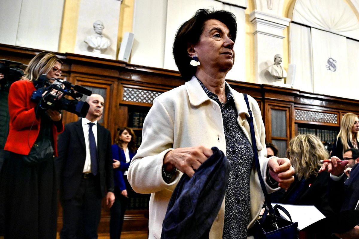 Sbandata di Roccella: critica il gender citando il patriarcato