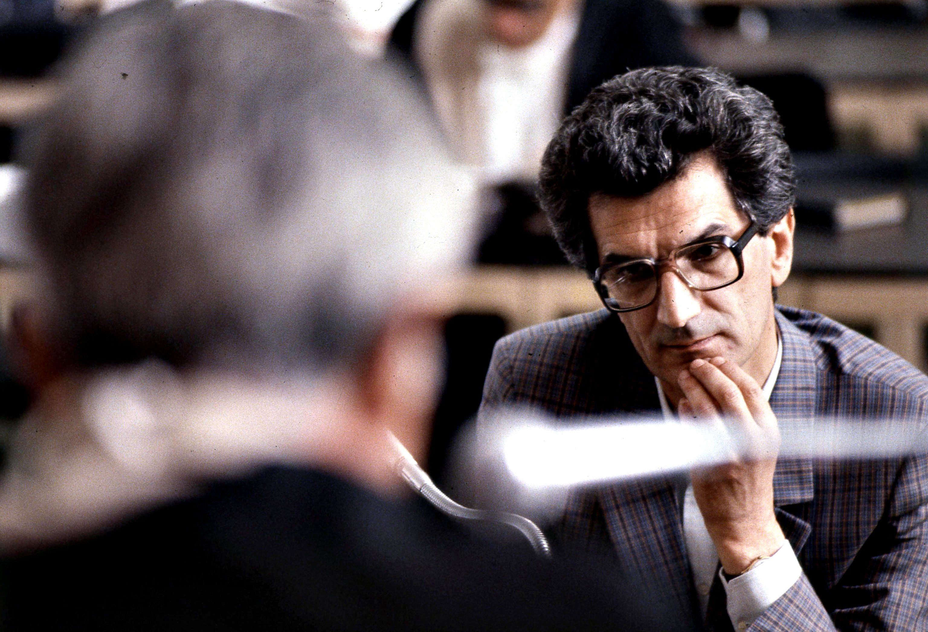 La Chiesa dà pulpito e soldi a Casarini. E lui piange Toni Negri: «Mio profeta»