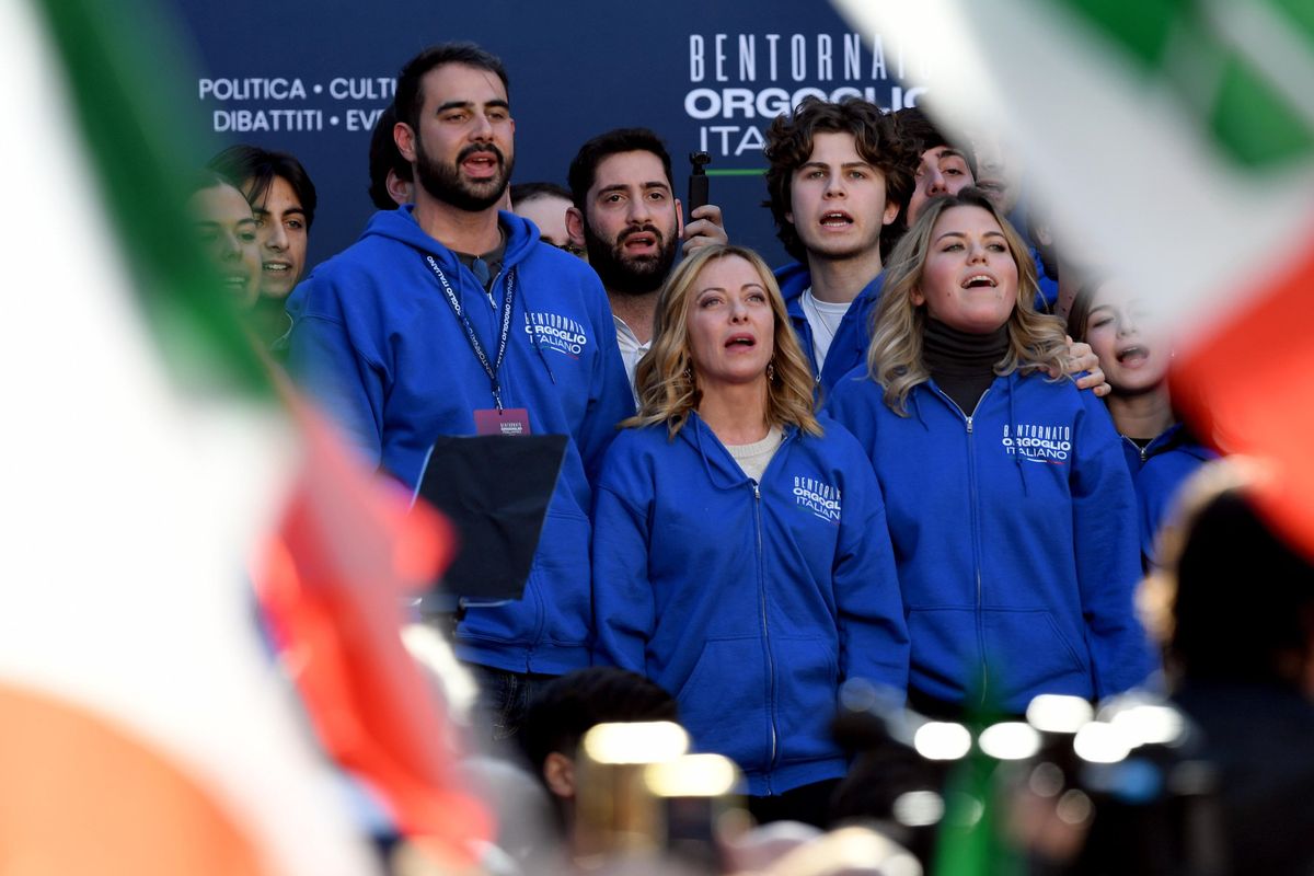 La destra non cerchi patenti di rispettabilità