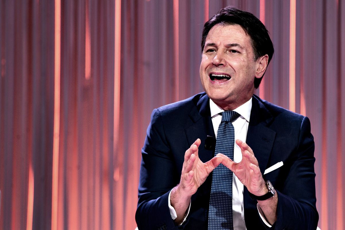 Doppia patacca di Conte per ripulirsi dal Mes