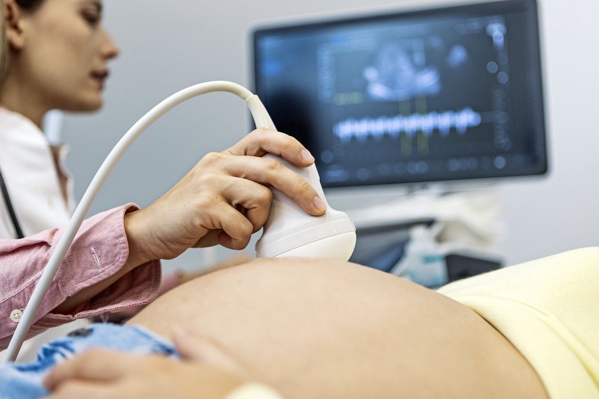 Prima dell’aborto va sentito il cuore del feto
