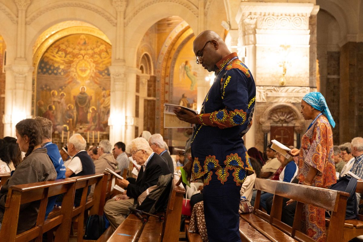 Perseguitati ma sempre testimoni. I cattolici in Francia non mollano la fede