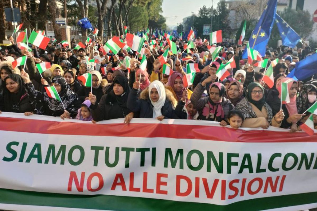 Pd in piazza con l’islam allergico alle regole