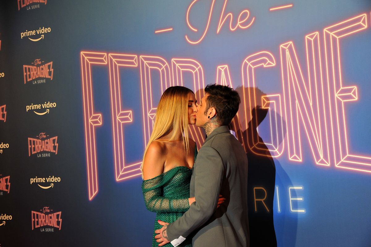 Fedez e Ferragni ci vendono solo un prodotto scadente. Ovvero sé stessi