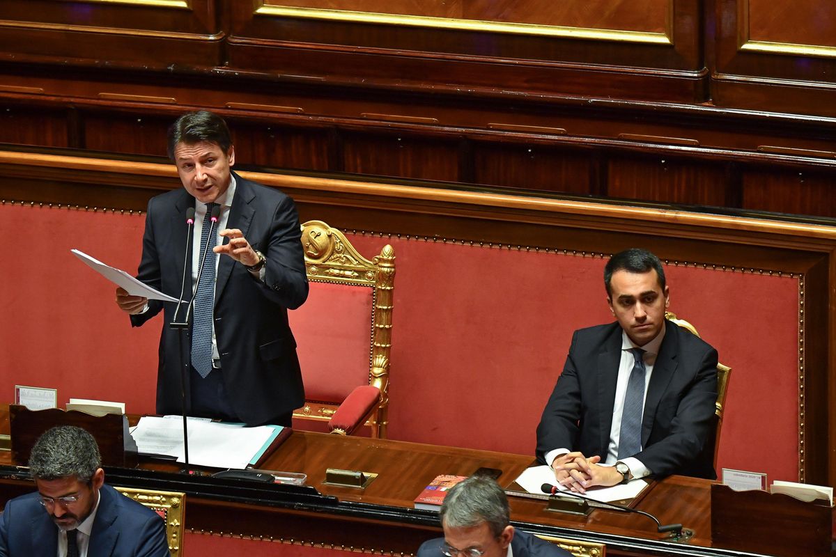Conte nega il «flirt» con Di Maio