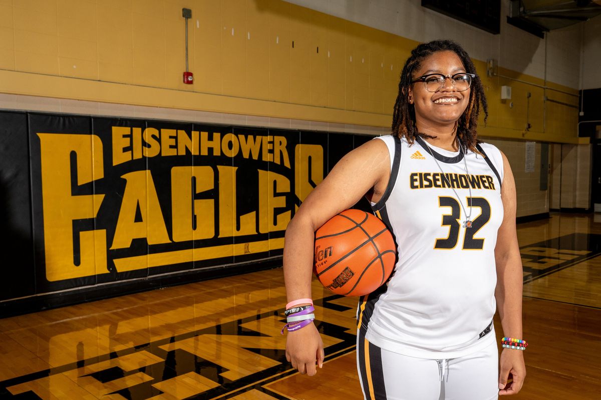 NO PAIN, NO GAINES: Ike's Gaines is multi-talented on, off court