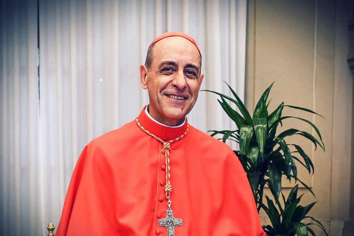 Tre voltafaccia in un mese. Sulle coppie omosessuali la Chiesa fa solo confusione