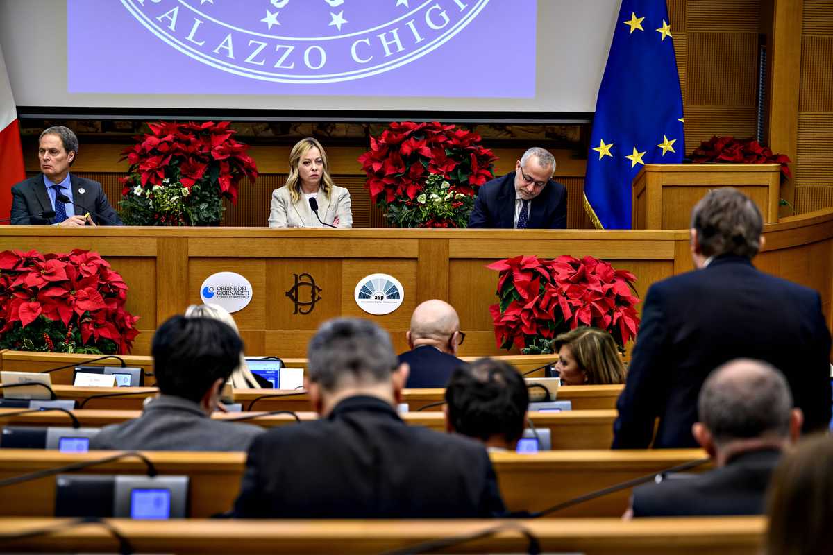 Il futuro del Paese sparisce dalle domande