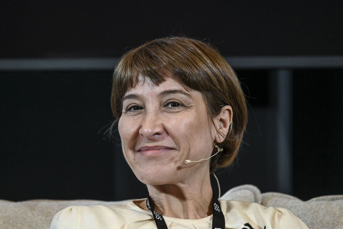 Degni, moglie in carriera nella scia del Pd