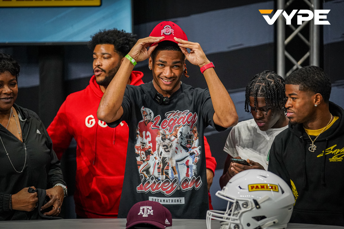 BREAKING: North Shore '25 5-star Sanchez commits to Ohio State