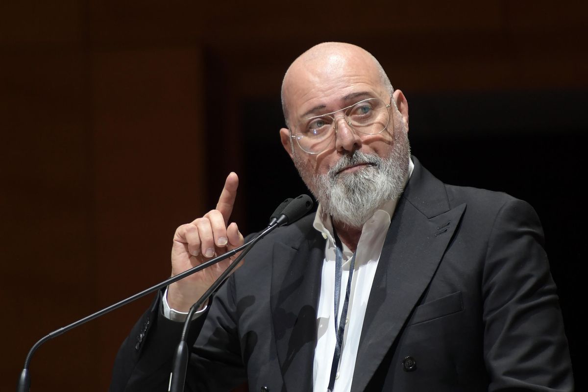 Bonaccini stanga anziani e disabili nelle Rsa
