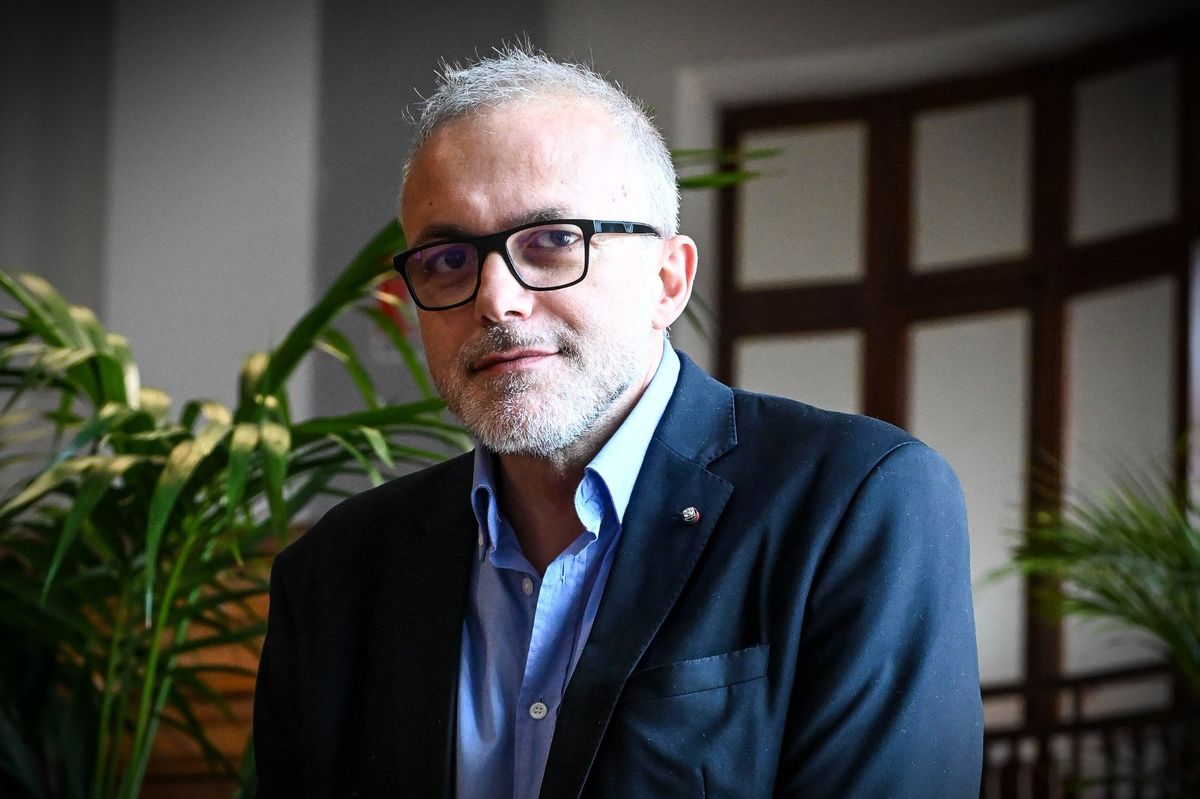 Il capo del Fisco moltiplica poltrone e stipendi