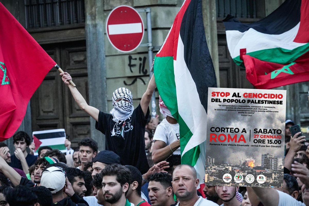 L’antisemitismo si abbatte sul Giorno della memoria. Viminale: «Rinviare i cortei»