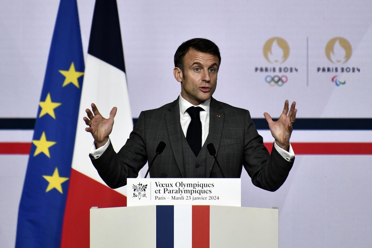 In Francia il Senato frena la corsa all'aborto