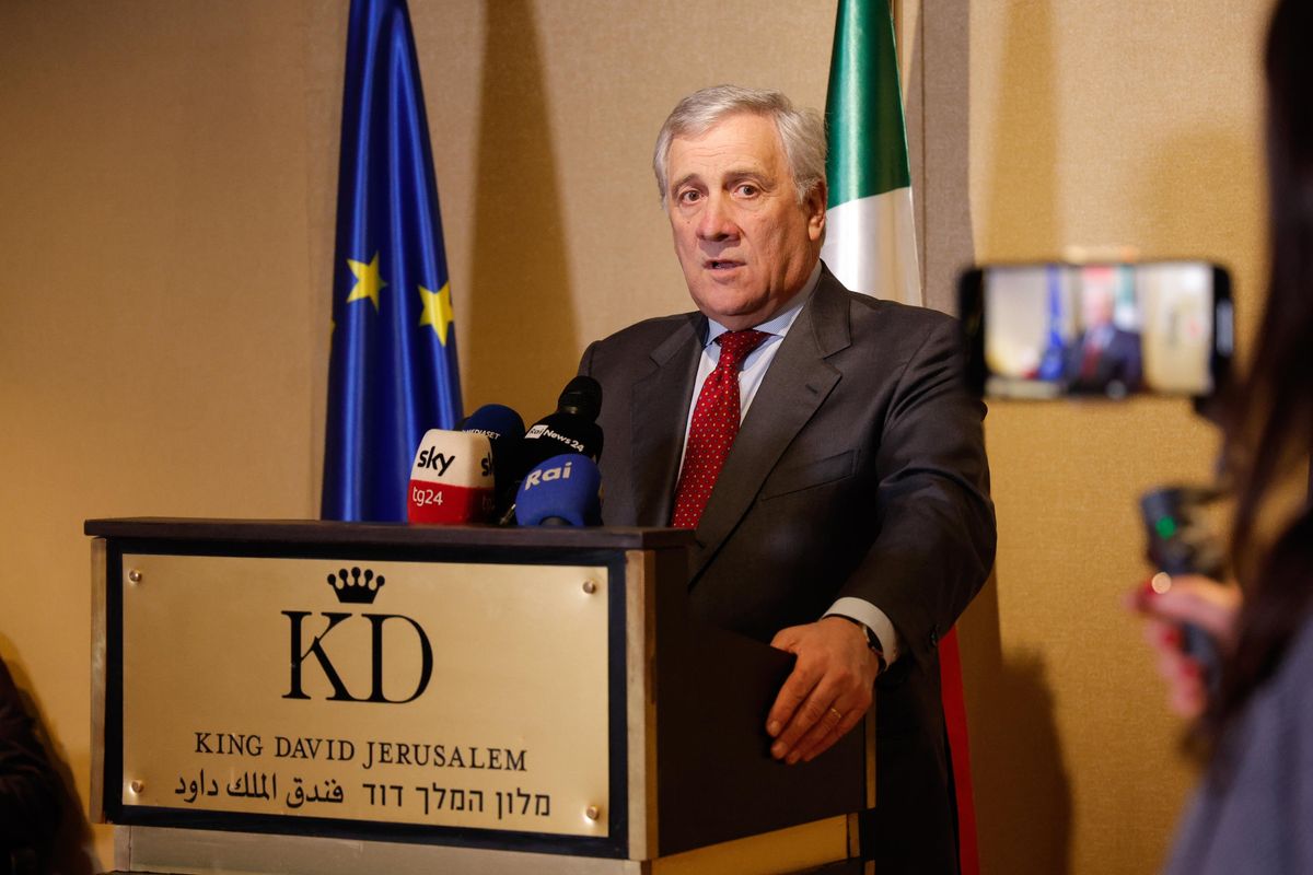 Tajani in pressing su Netanyahu: «Due Stati»