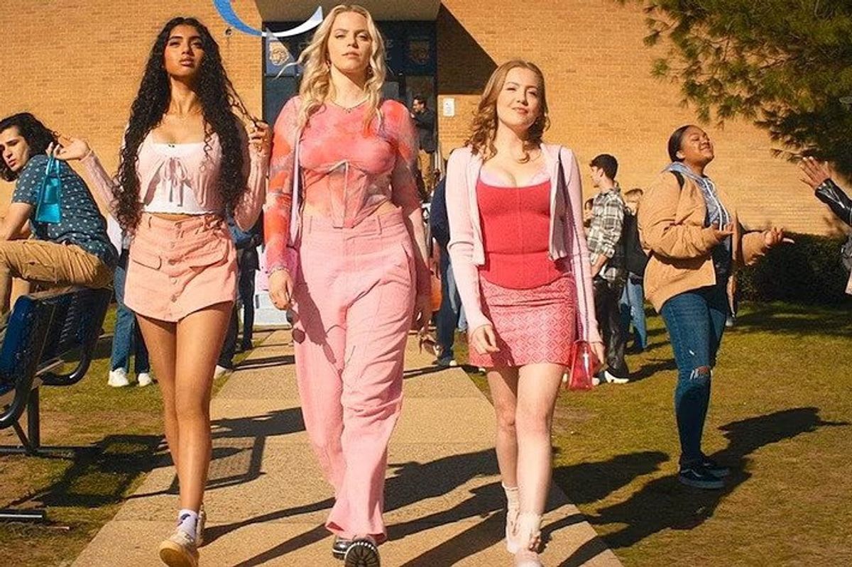Why Everybody Hates the New “Mean Girls” Movie Style