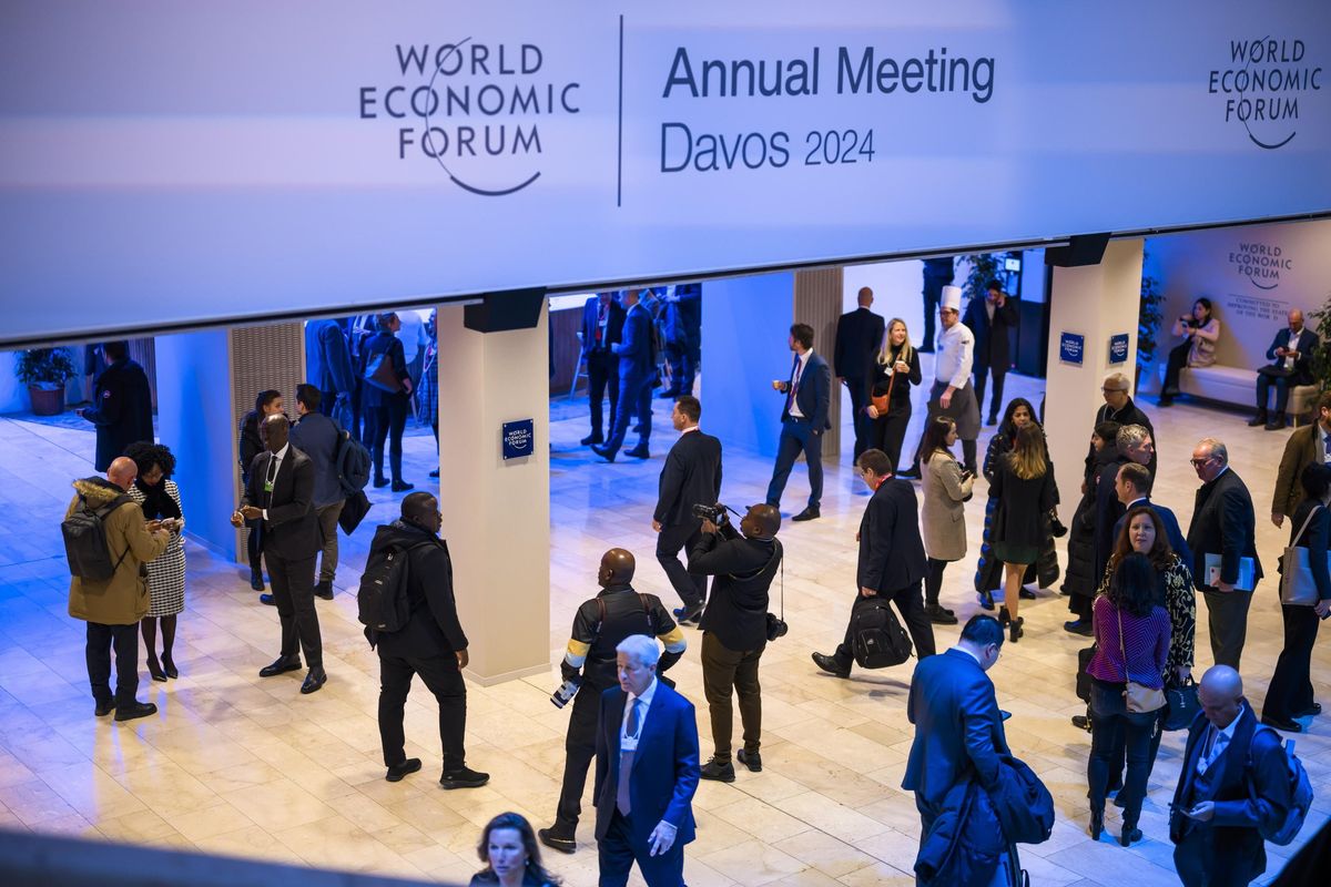 Ecotalebani a Davos: vogliono i bollettini coi morti per il clima