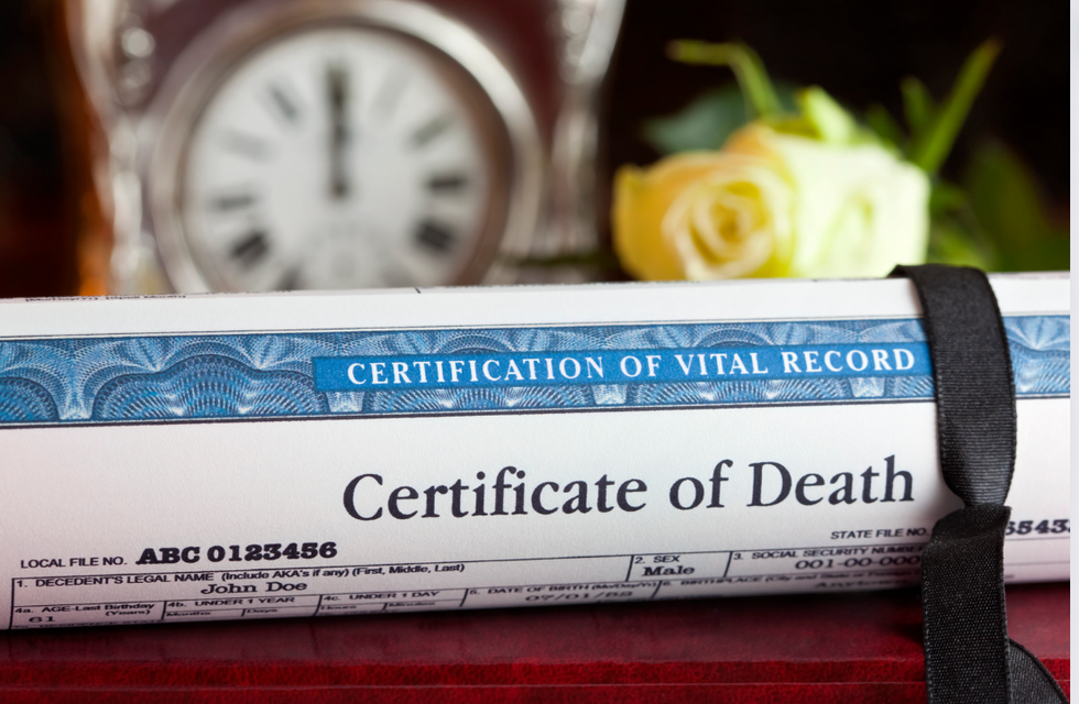 Man who was declared dead turns up alive after his family receives someone else's ashes