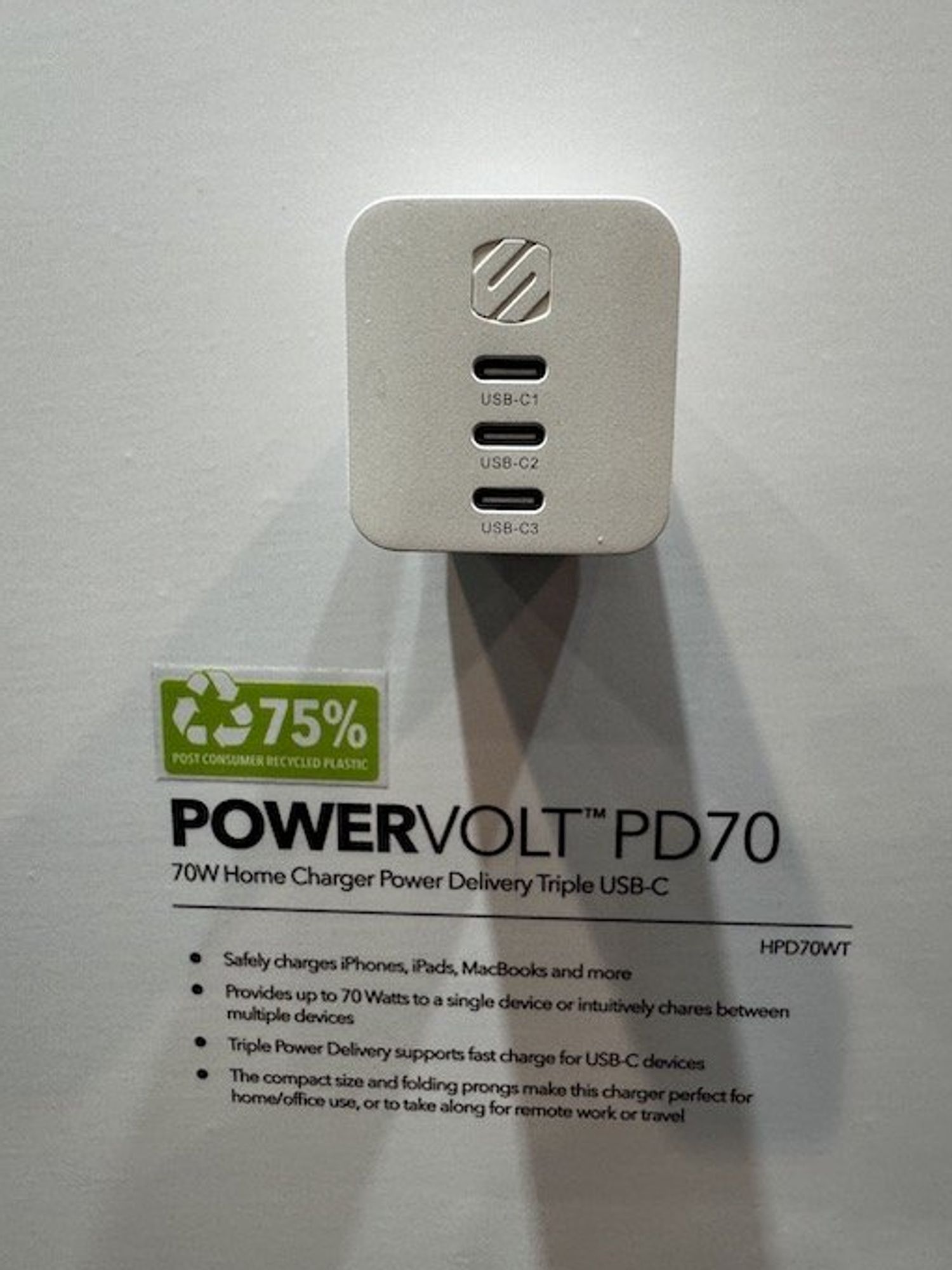 a photo of SCOSCHE PowerVolt PD70 Wall Charger on display at CES Show 2024
