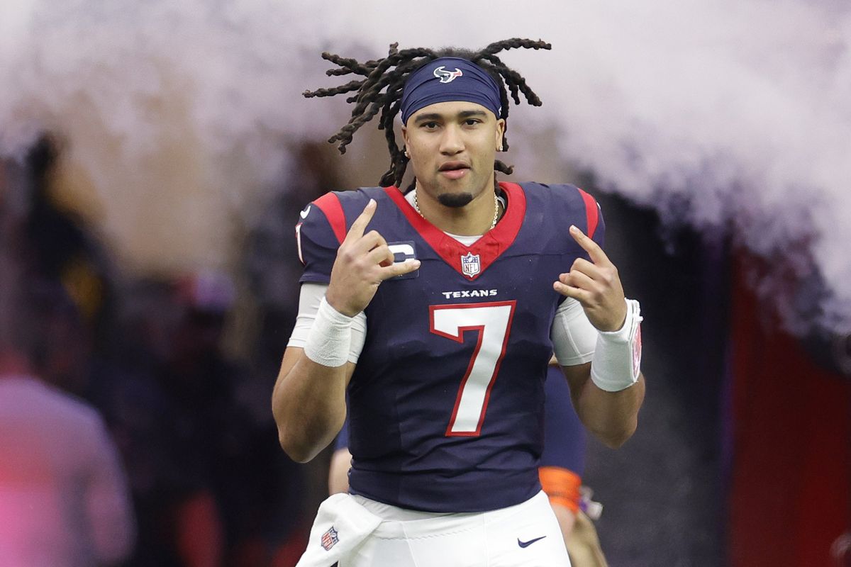 A numerical deep dive: Texans' C.J. Stroud, Packers' Jordan Love shine in playoff debuts