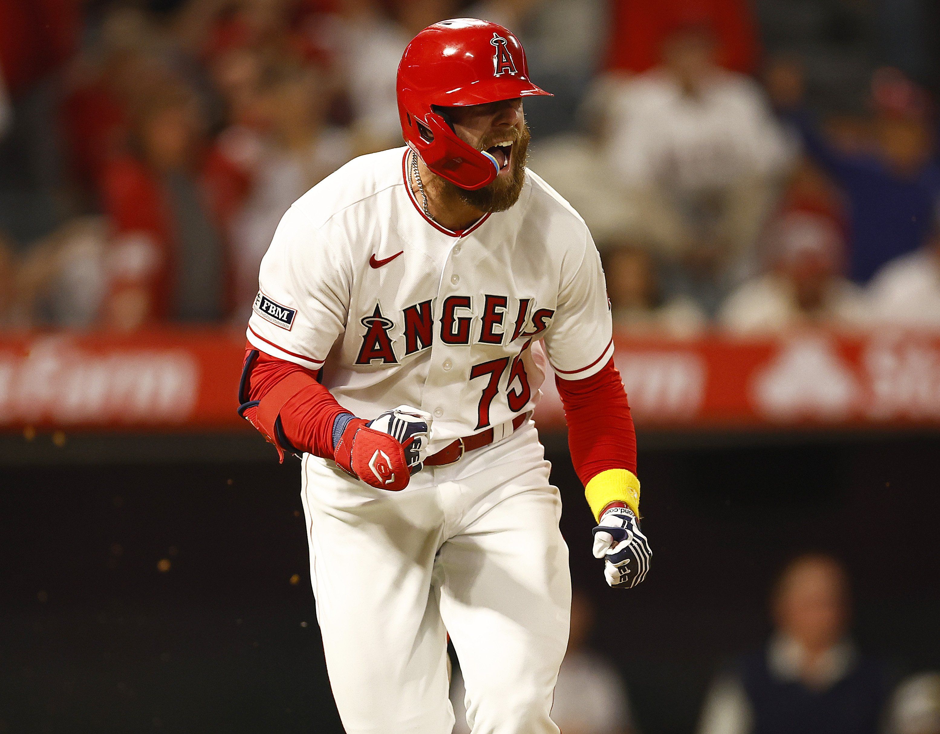 Houston Astros trade for left-handed power bat with speed