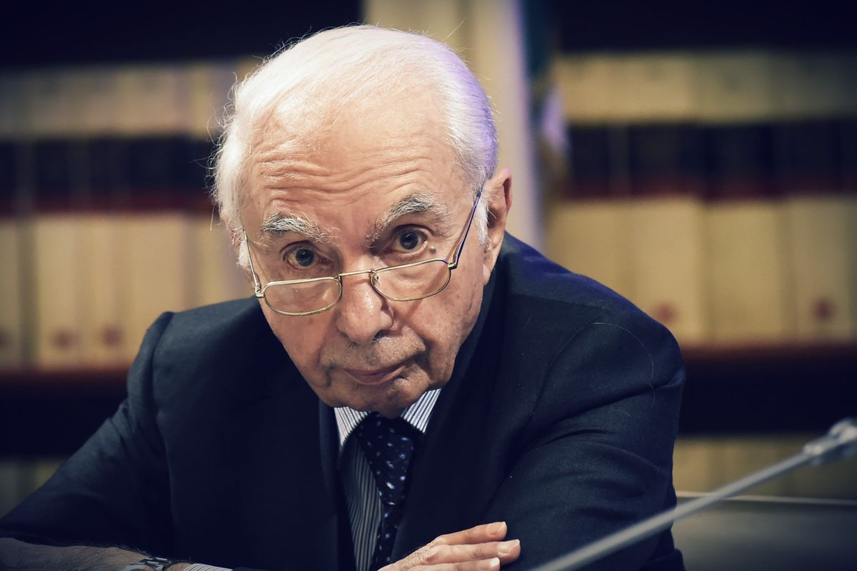 Se osi criticare Amato sei un fascista