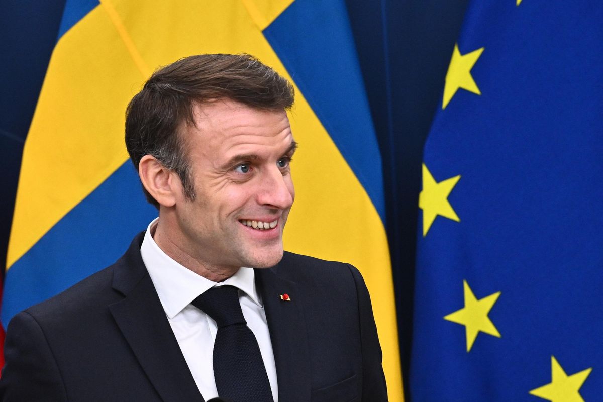Il veto di Macron è più chic di quello di Orbán