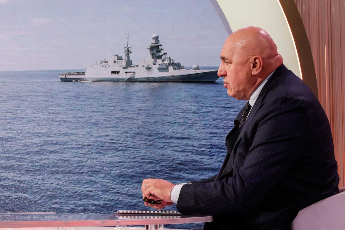 Scontro Italia-Grecia per la guida della missione nel Mar Rosso