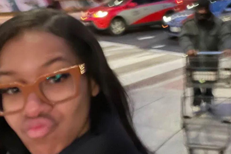 A homeless man asked a college student for some tea, and a deluge of kindness followed