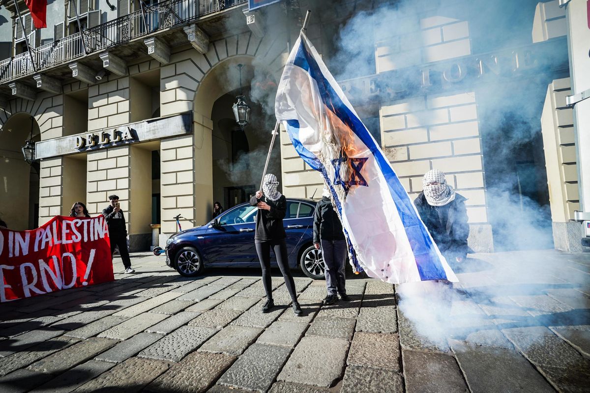 La sfida dei comitati pro Palestina: «In piazza nel Giorno della memoria»