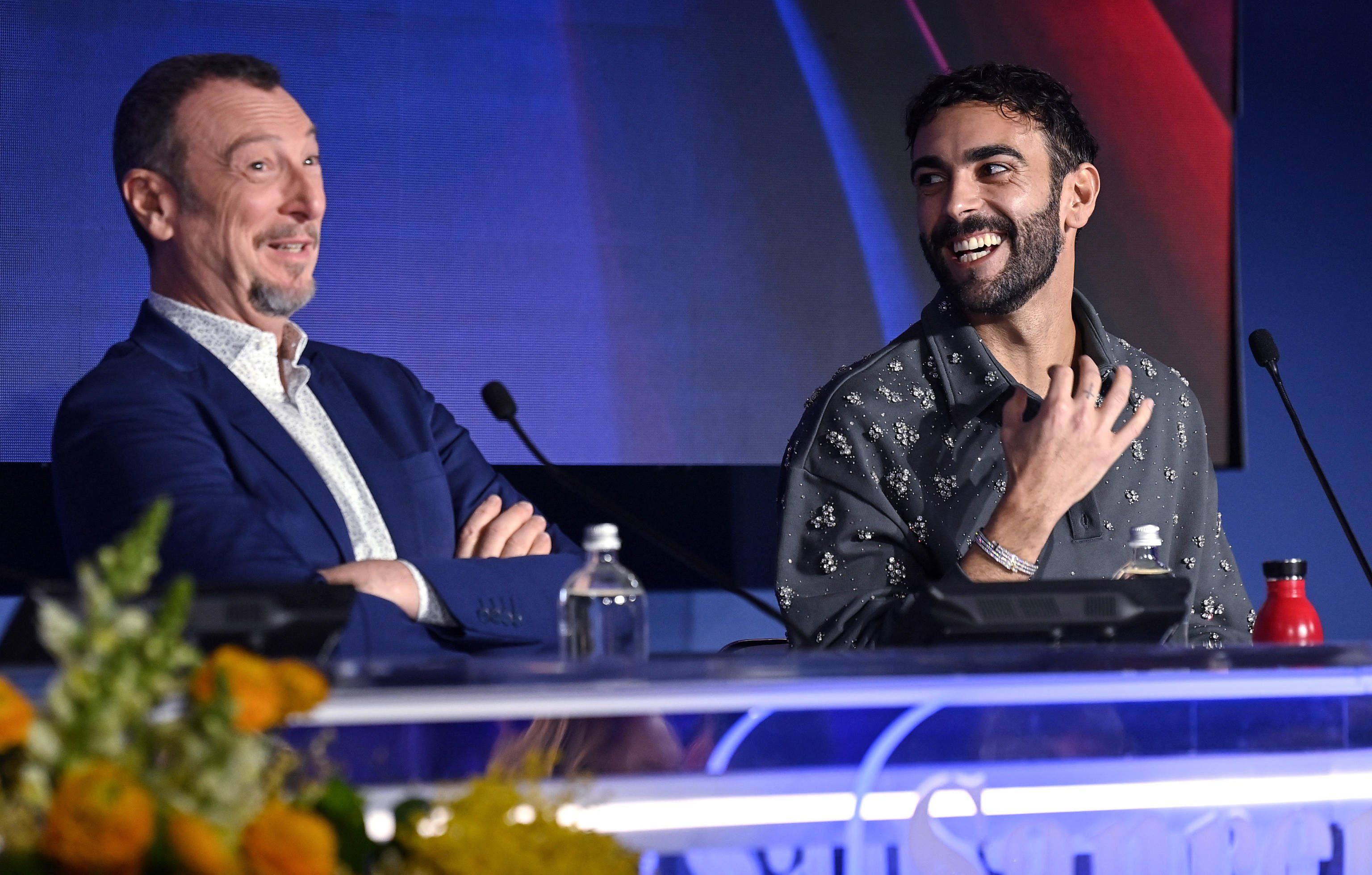 Ma i media tirano il Festival a sinistra