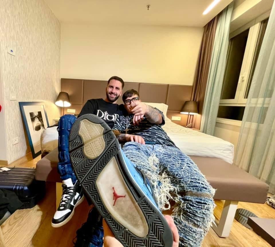 Geolier e la vita da Gomorra. Il migliore amico è figlio del capo degli Scissionisti