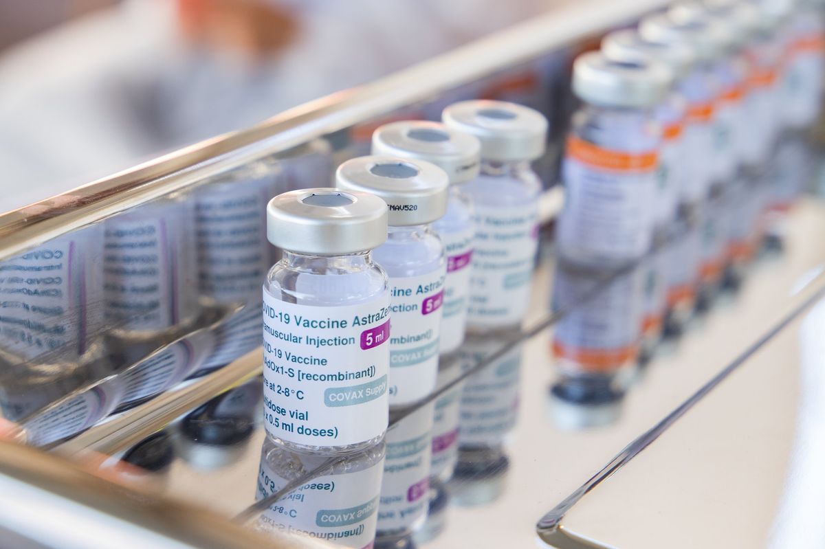 Astrazeneca non risarcisce i morti da vaccino