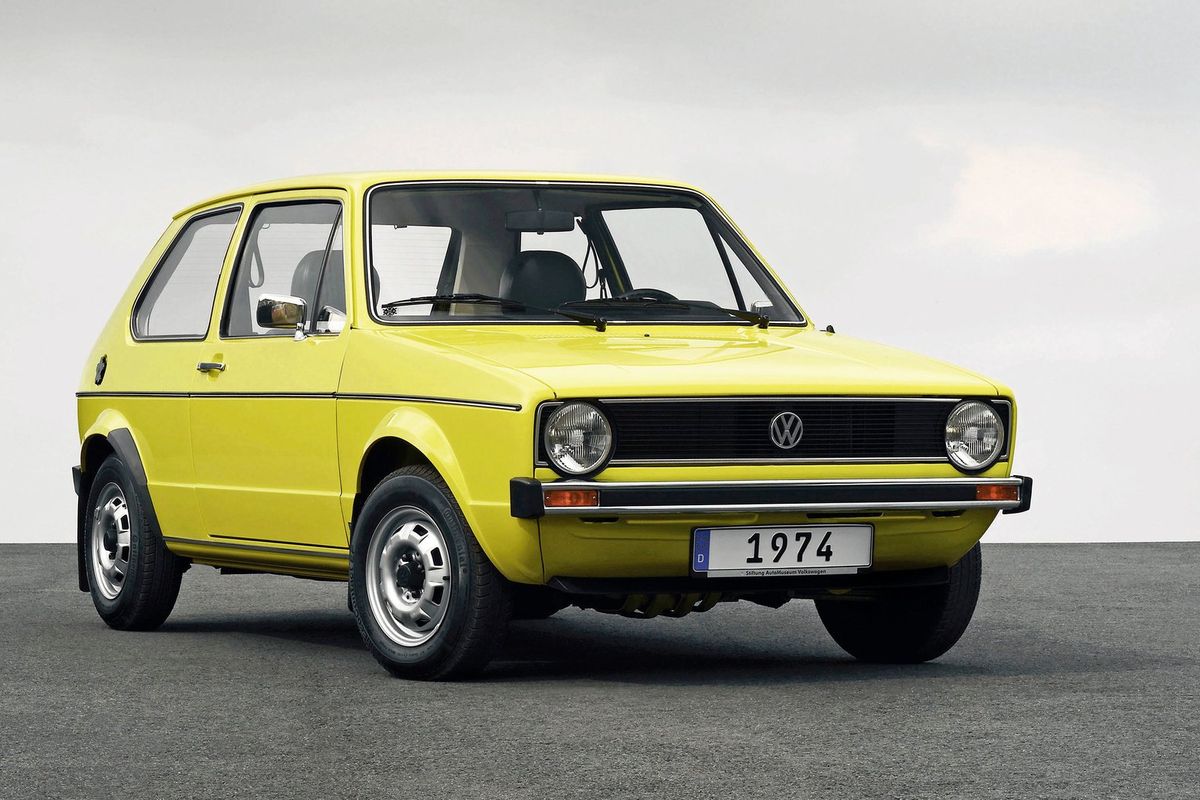 Volkswagen «Golf»: il mezzo secolo di una tedesca dal design italiano
