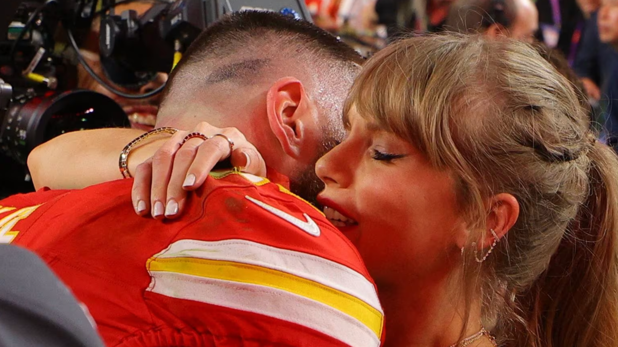 Far-Right Media Still Pushing Super Bowl Conspiracy Theories