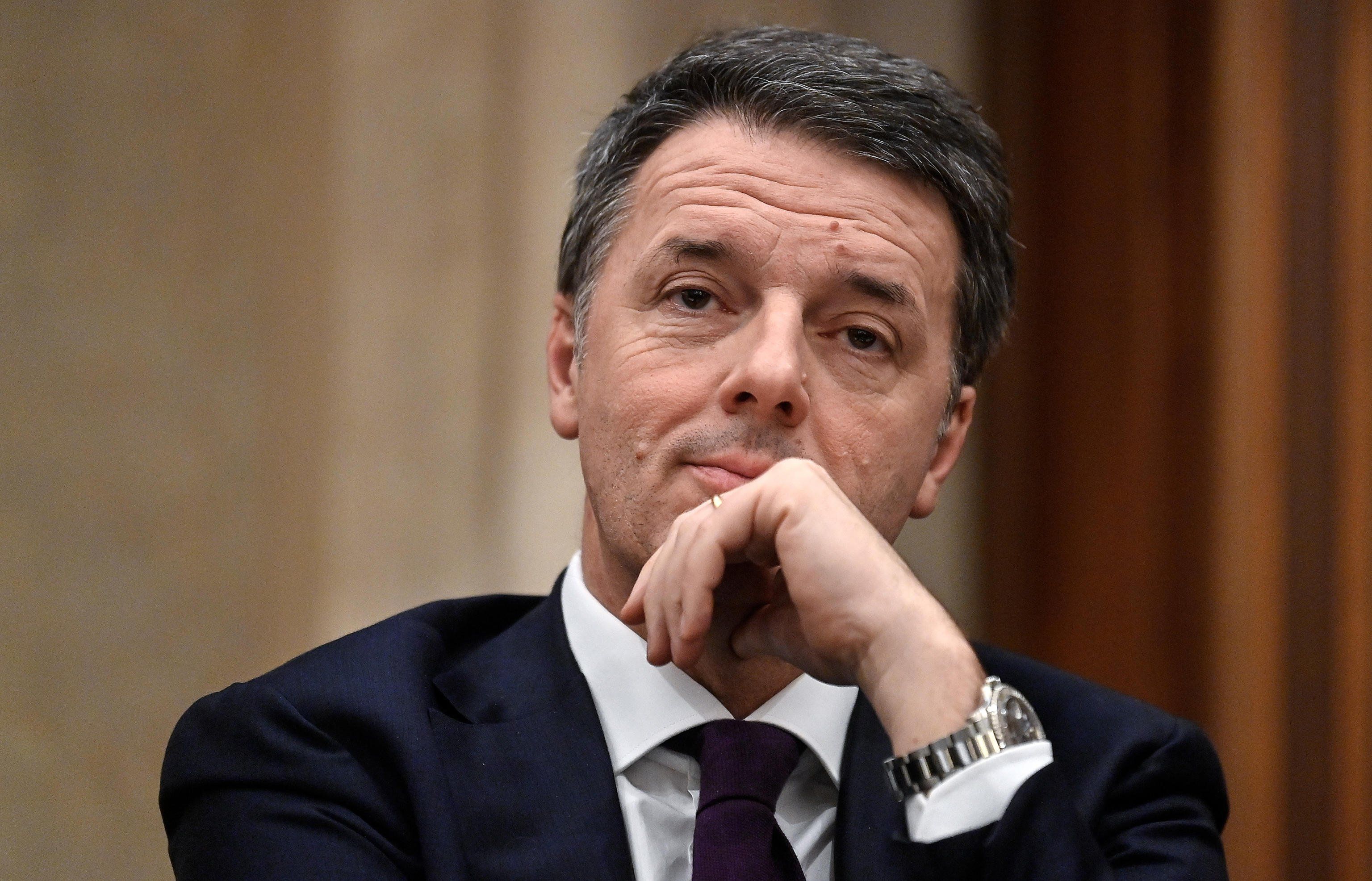 Renzi appende la penna al chiodo. Lascia la direzione del «Riformista»