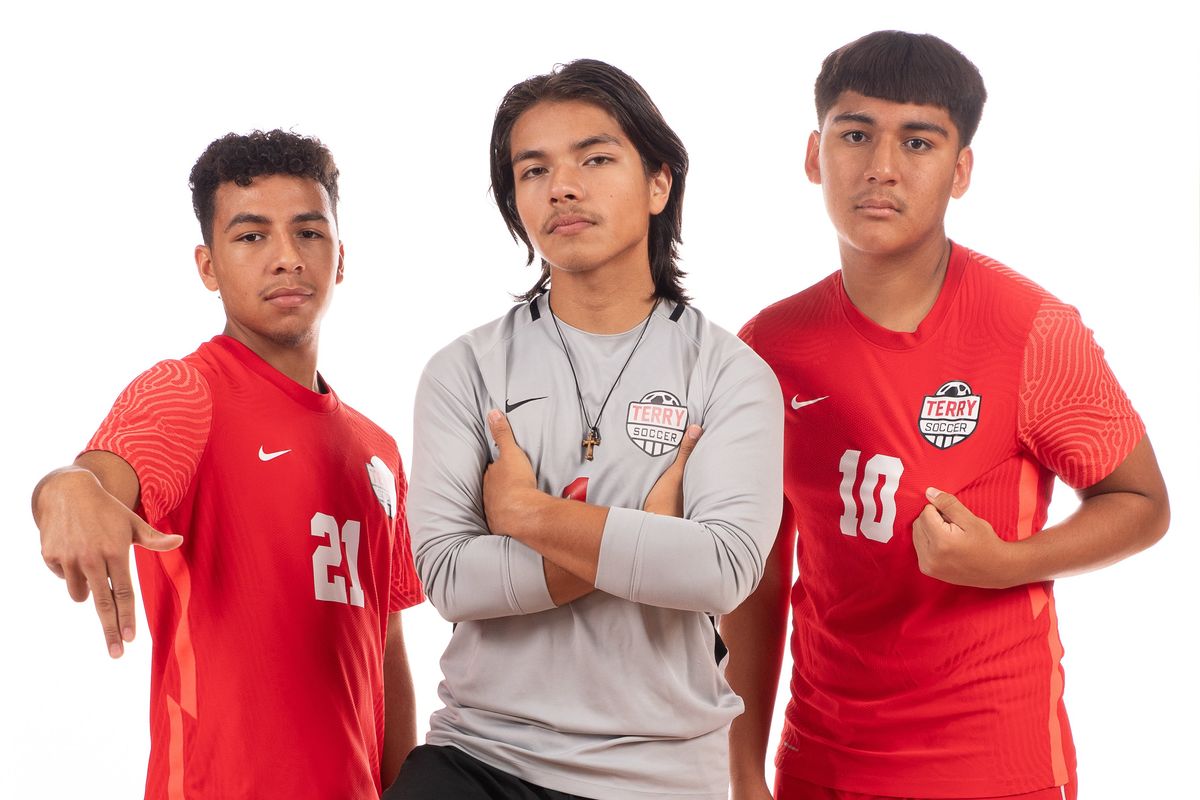 TIPPING THE SCALES: Mid-Season Boys Soccer Rankings; Seven Lakes, RPHS, Terry in the lead