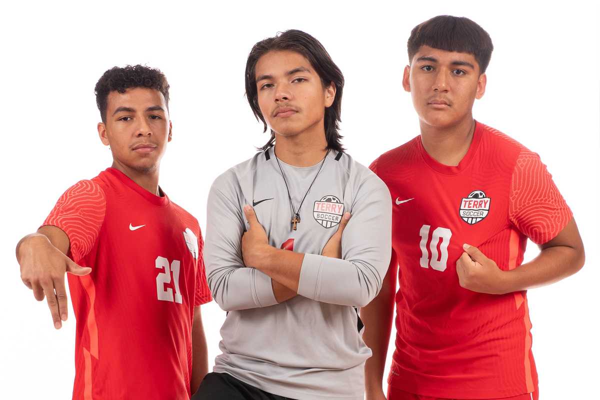TIPPING THE SCALES: Mid-Season Boys Soccer Rankings; Seven Lakes, RPHS, Terry in the lead
