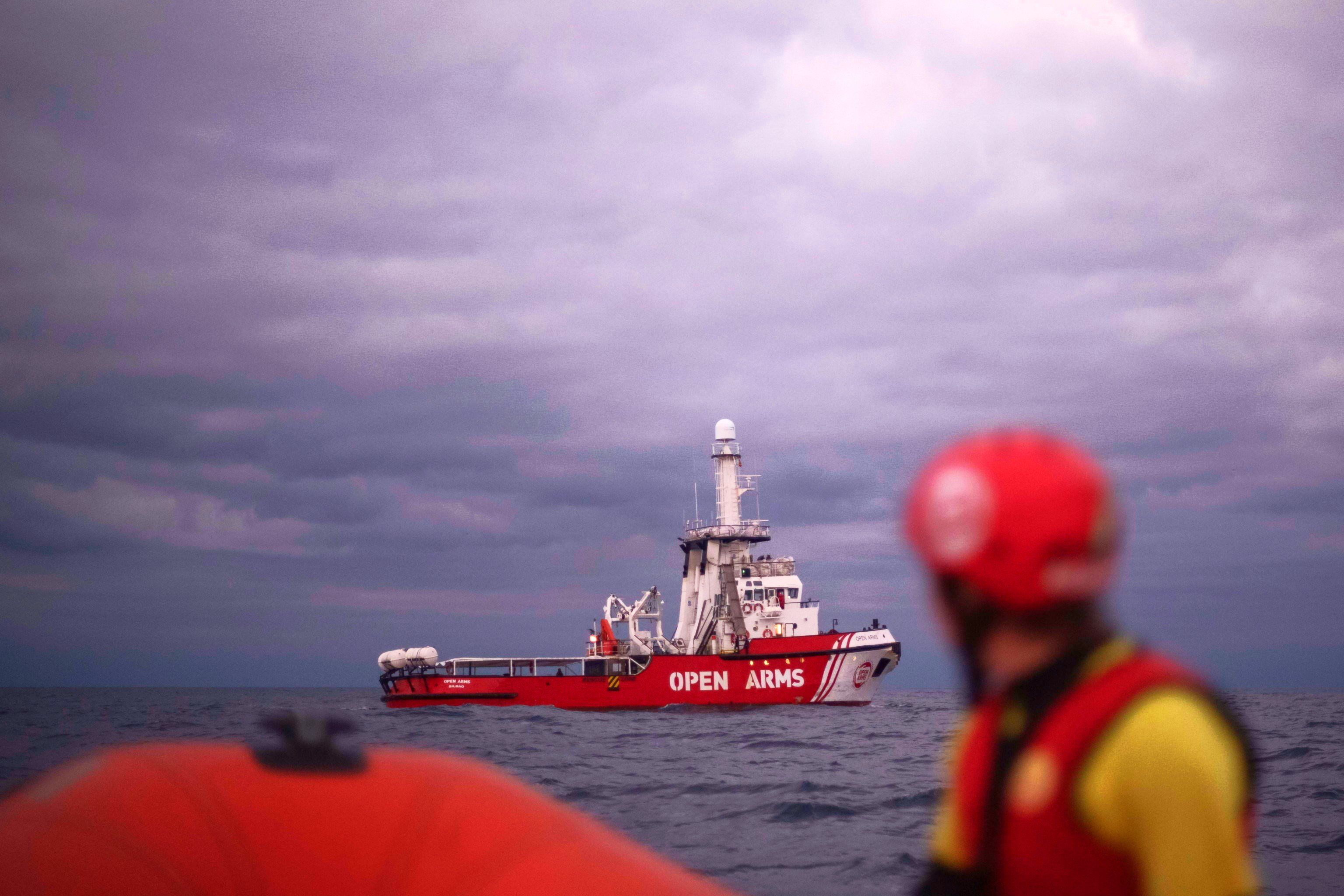 Lo stop a Open Arms firmato pure dai grillini