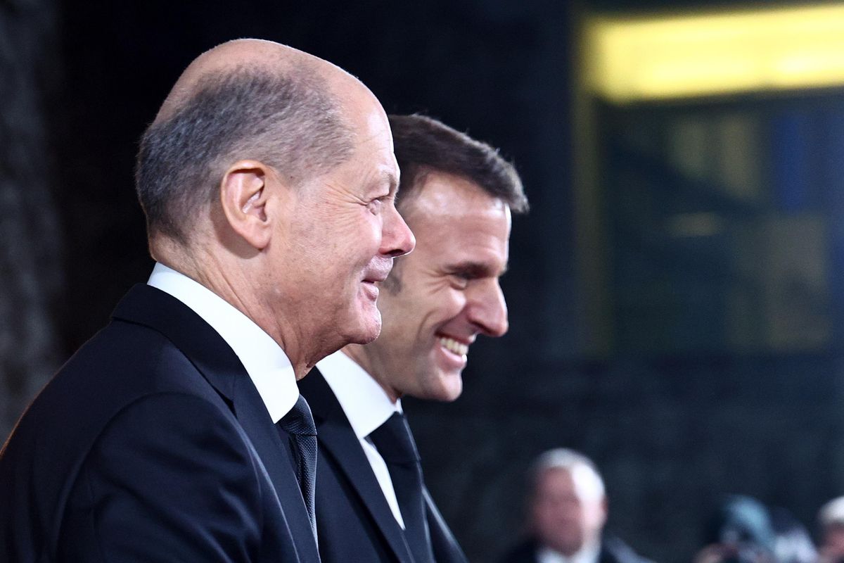 Affossata la direttiva sul lavoro. Da Berlino e Parigi sberla ai socialisti