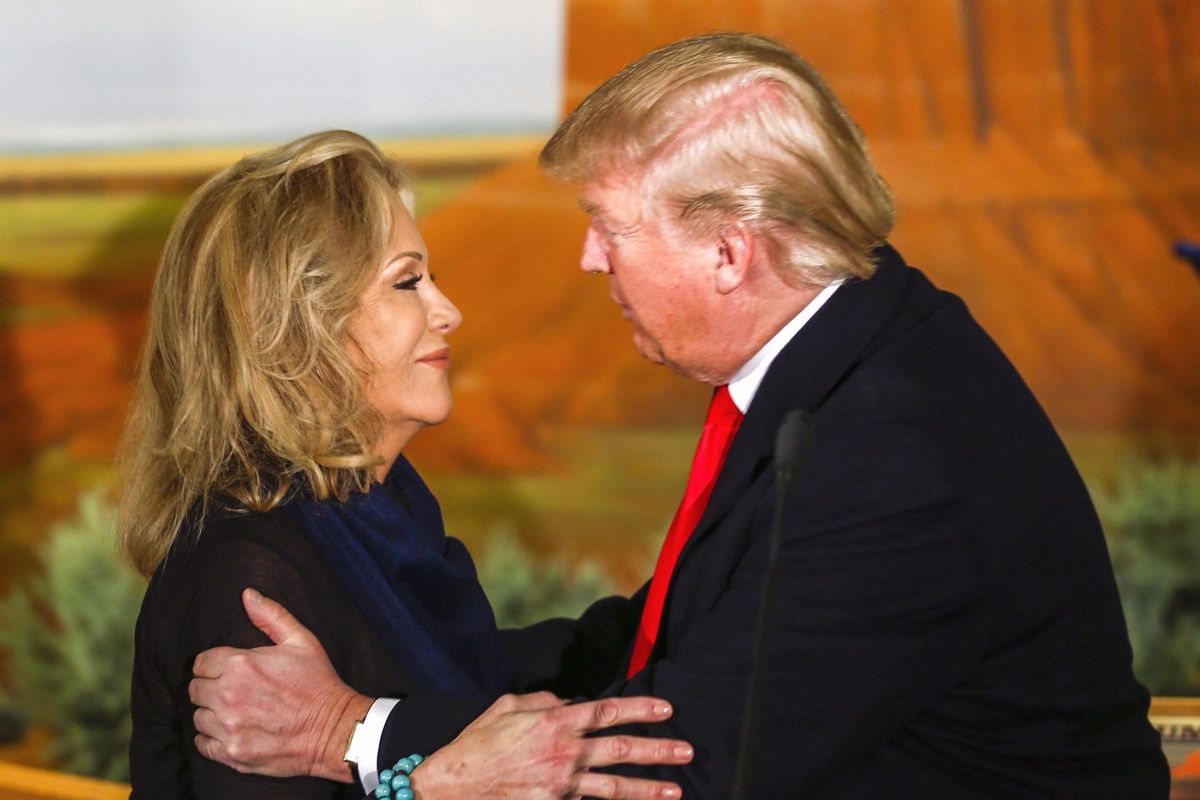 Aissa Wayne: «Mio padre John Wayne voterebbe Donald Trump»