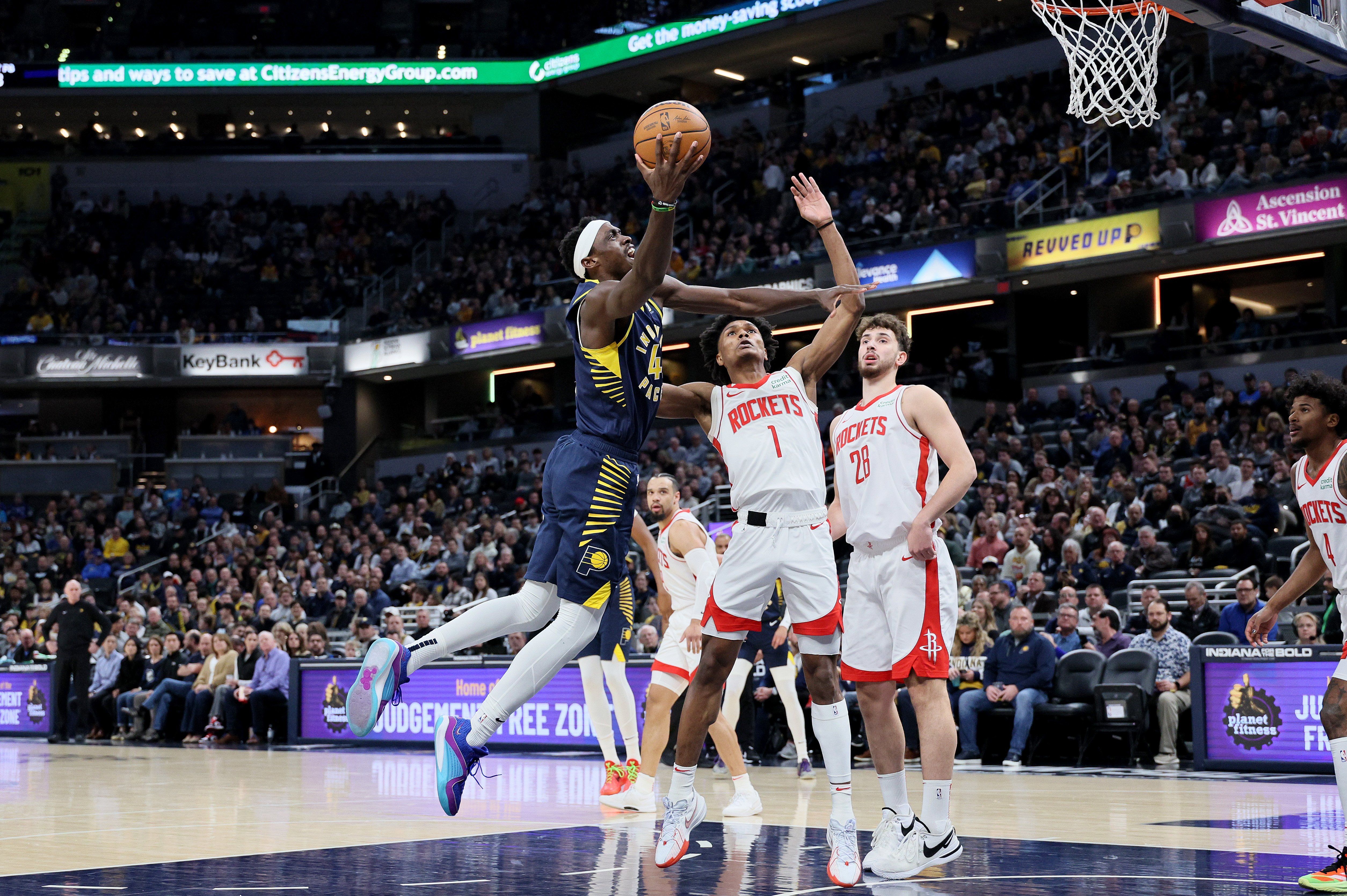 Pascal Siakam fuels third-quarter charge to lead Pacers past Rockets