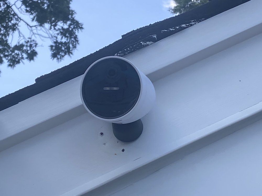 Simplisafe security hot sale camera review