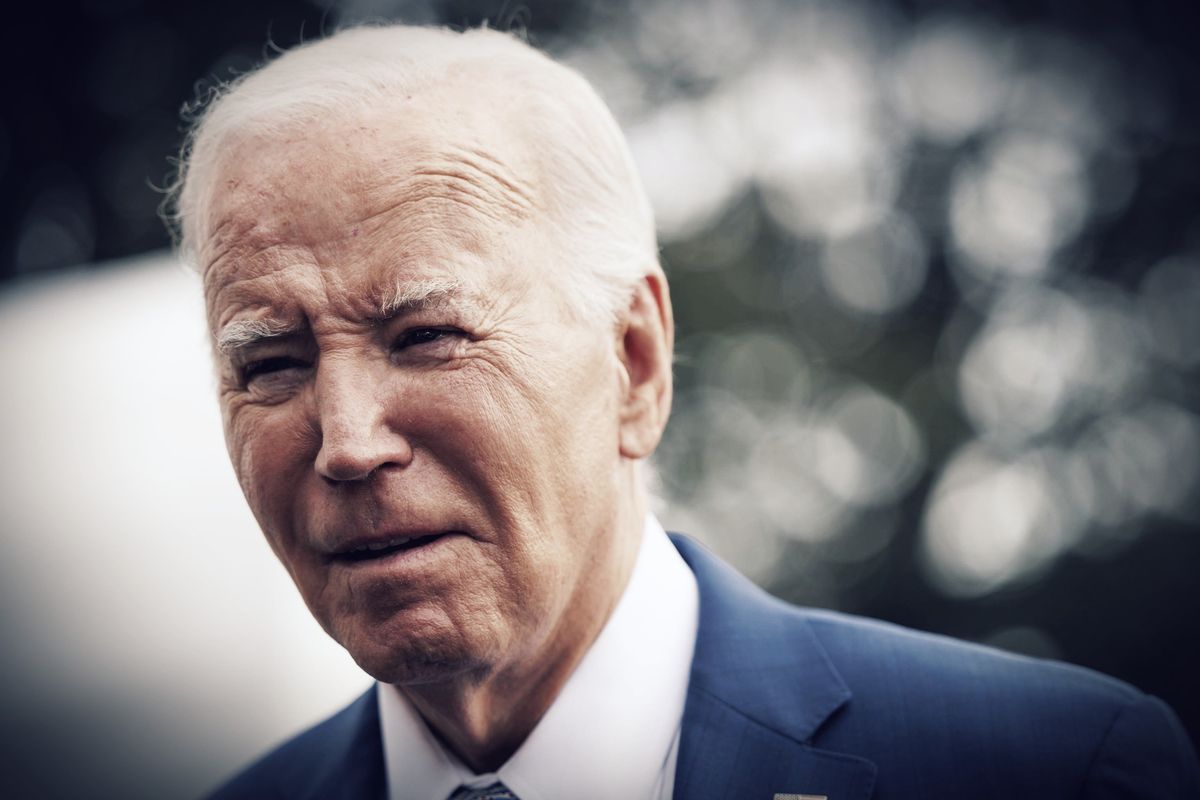 La memoria di Biden diventa un caso. Anche i pezzi grossi dem hanno dubbi