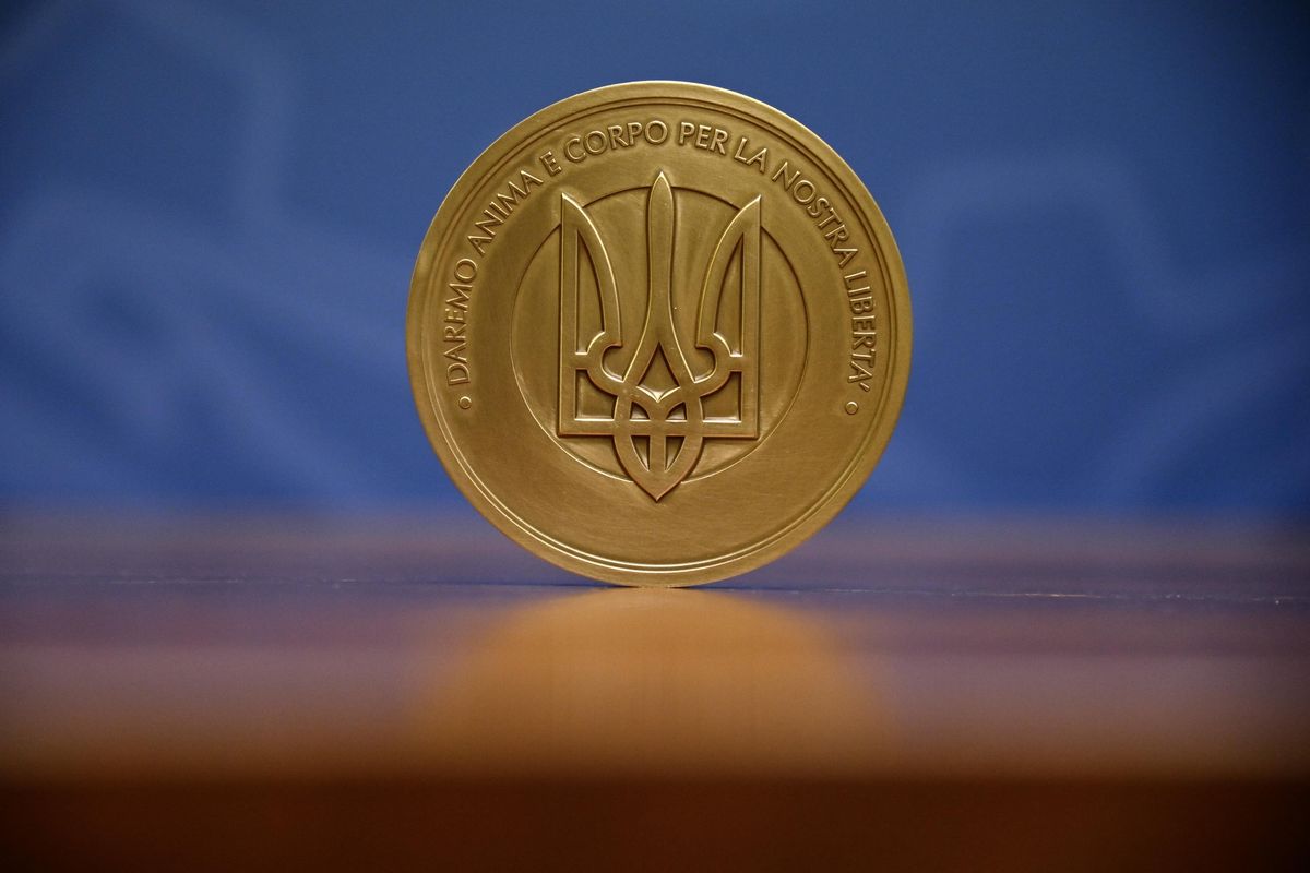 Una moneta per i soldati ucraini